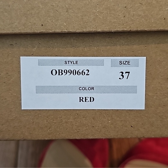 Anthropologie Gorgeous Red Heels - size 6.5 New in Box - Picture 6 of 6